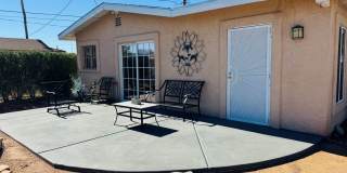 Charming 2-Bedroom Home Near the Colorado River with RV Parking- SHORT or LONG Term Gallery 5