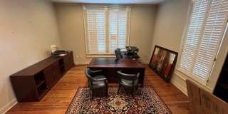 207 W Adams Gallery 2