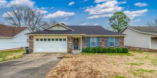 Attn: Pilots! 3BR 2BA Crashpad! Gallery 1