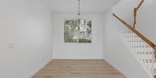 Gorgeous 3BD 2-Story Home in the Sorrento Community in Porter Ranch! Gallery 11