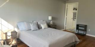 ***VERY REASONABLE RATE***FULLY FURNISHED  ***LOVELY FURNISHED 2 BED/2 BATH***GROUND FLOOR**SEASONAL*** Gallery 8