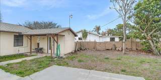 325 NW Rebecca Avenue Gallery 27