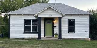 1317 East Broadway Street Gallery 1
