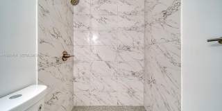 300 NE 143rd St Gallery 9