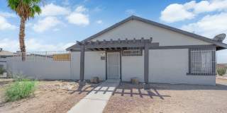 Step into this fully remodeled 2-bedroom, 1-bath corner townhome in Las Vegas, NV Gallery 1