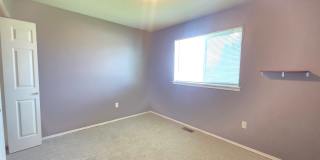 $2,500 - 3 Bed / 2 Bath Beautiful and Spacious Home with a Fully Fenced backyard Gallery 12