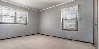 Classic Home in Rogers! Gallery 8