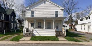 10 Columbia Street Gallery 1