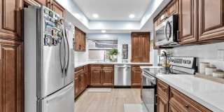 607 Village Lake Drive 607 Village Lake Drive Gallery 1