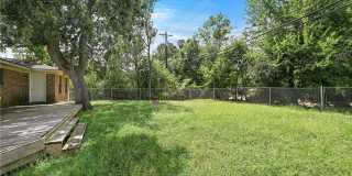 2505 Rustling Oaks Drive Gallery 22