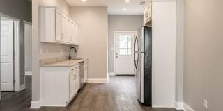 Charming 4 Bedroom For Rent. Gallery 12