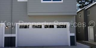 Spacious Townhome in Central Vancouver Location! Gallery 1