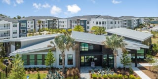 The Easton Riverview Apartments Gallery 35