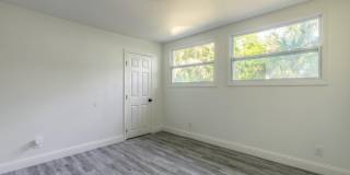 138 Kingston Avenue Gallery 17