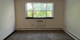 Riverwalk Gallery 12