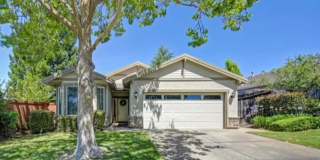 Nice Two Bedroom Two Bathroom Home in Rocklin - Whitney Oaks Ages 55+ Gated Community Gallery 1