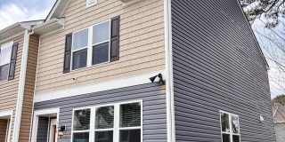 100 RIVERWALK TER Gallery 1