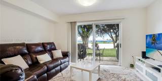 221 Riviera Cir Gallery 4