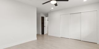 8719 E Columbus Avenue Gallery 18