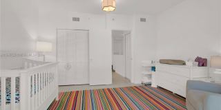 123 Southwest 17th Road Gallery 12
