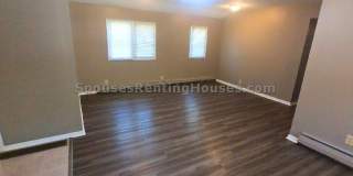 7373 Westfield Boulevard Gallery 3
