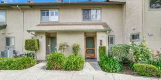 Hidden Silicon Valley Oasis! 2BR/2.5BA Townhome with TWO Private Patios, 2 Dedicated Parking Spaces, Pool, Tennis Courts & Utilities Included! Gallery 14
