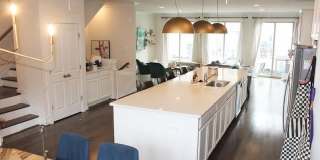 5303 GREENWICH Circle Gallery 4