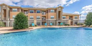 Steeple Chase Farms Apartments - Affordable Housing Gallery 3
