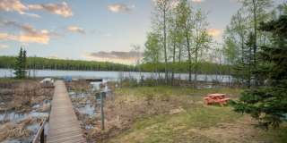 DeLong Lake Condo Gallery 21