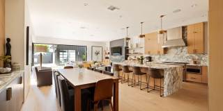 2137 Glyndon Ave Gallery 10