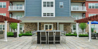 Hudson Square Gallery 19