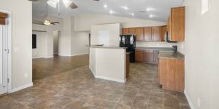 2501 S 255th Dr Gallery 5