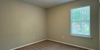 3 BR/2.5BA | Newly Renovated Single Family Home | 1-Car Covered Parking | Fenced backyard! Gallery 16