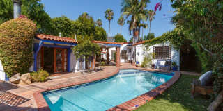 465 S Sherbourne Dr Gallery 21