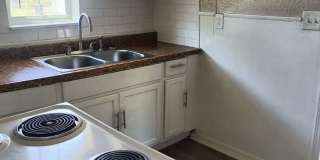 3 bedroom 1 bath house - 1727 ne 19th Gallery 12