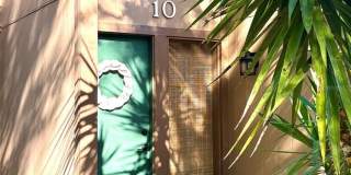 10 OAKMONT Court Gallery 1