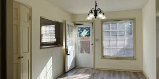 315 S Pope Street Gallery 3