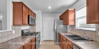 3 Bed | 2 Bath in Owasso! Gallery 1