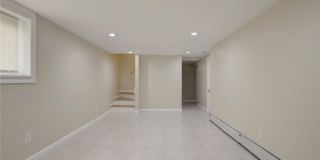 26 Ohio Avenue Gallery 17