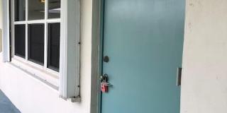 210 Horizon Street E Gallery 4