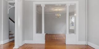 242 Waterman Street Gallery 10