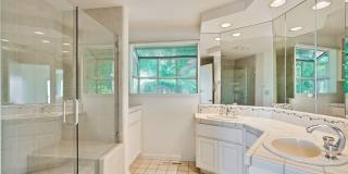 Private Saratoga Mountain Retreat Just Minutes from Downtown Private Saratoga Mountain Retreat Just Minutes from Downtown Gallery 22