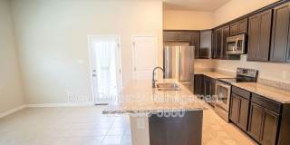 1870 Oakwood Dr. Gallery 3