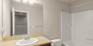Lovely 3 bedroom/2.5 Bath Townhouse Gallery 12