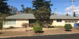 Charming One Level Home in Vancouver Heights Neighborhood Gallery 1