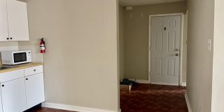 540 Main Street Gallery 13