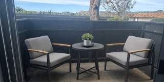 Garden View Gallery 44