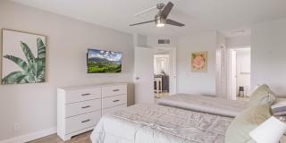 3661 Via Poinciana Gallery 11