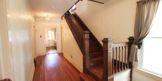 Home for rent in downtown Harrisonburg! - 81 Broad St Gallery 7