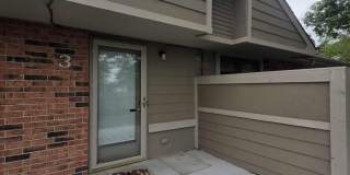 Charming 1 Bed / 1 Bath Duplex – Well-Maintained & Move-In Ready! Gallery 1